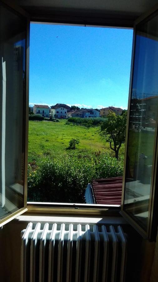 Bouganville A Apartament B&B Civitanova Marche Luaran gambar